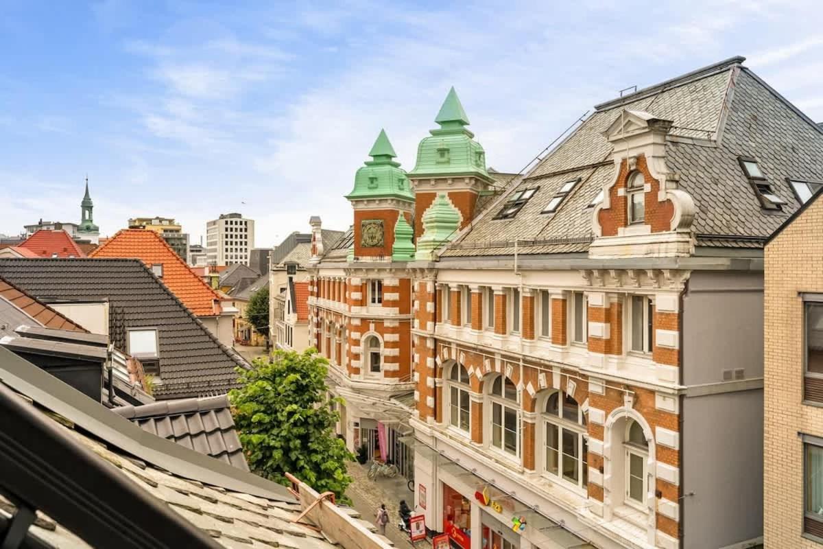 Dinbnb Apartments I Mid-City Luxury With Mini Balcony And Smart Tv & Sound System Берген Экстерьер фото