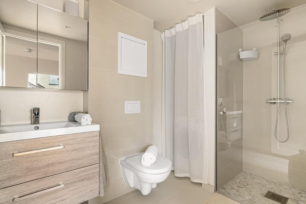 Dinbnb Apartments I Mid-City Luxury With Mini Balcony And Smart Tv & Sound System Берген Экстерьер фото